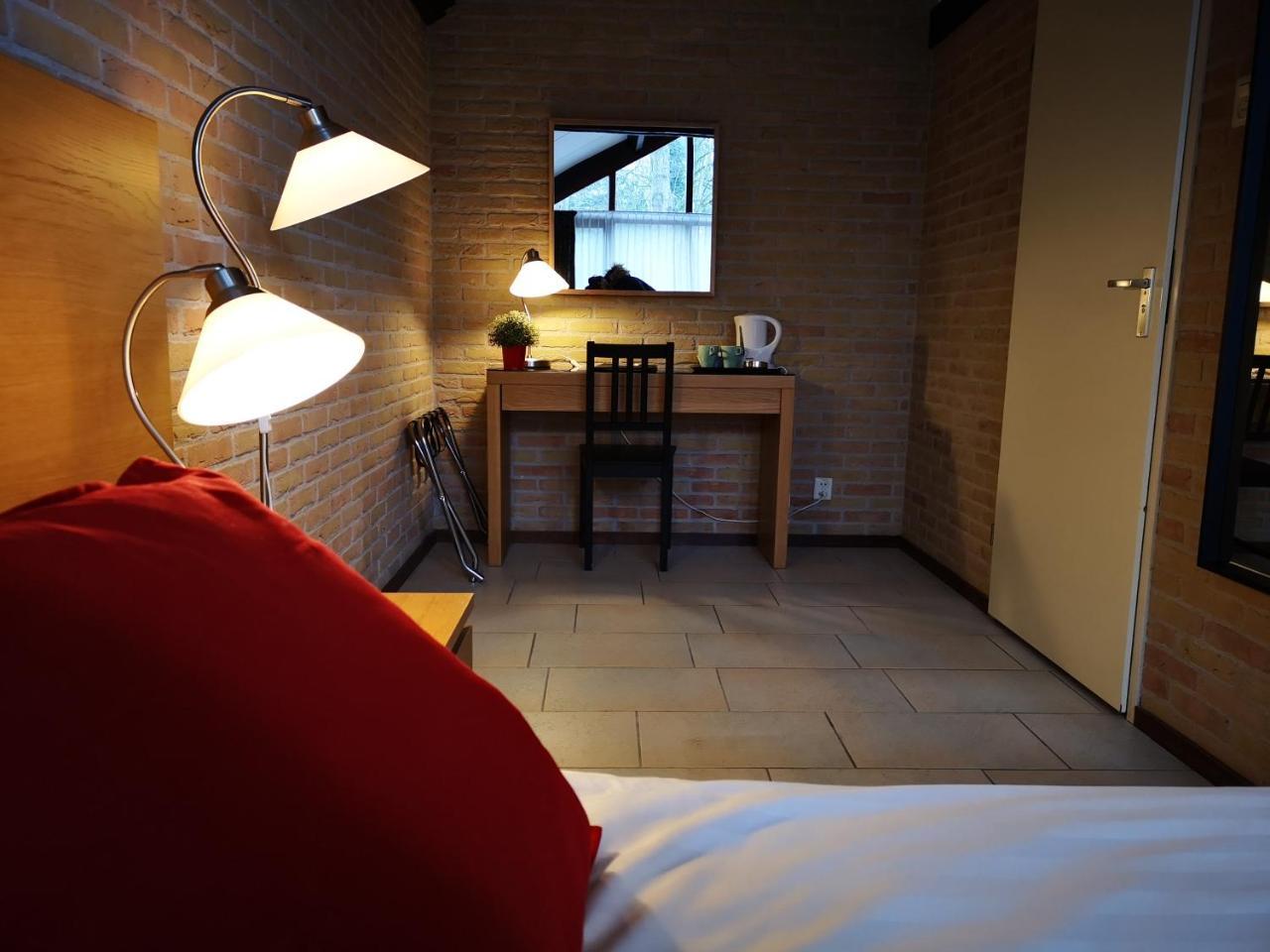Motel Oostvoorne Exterior photo